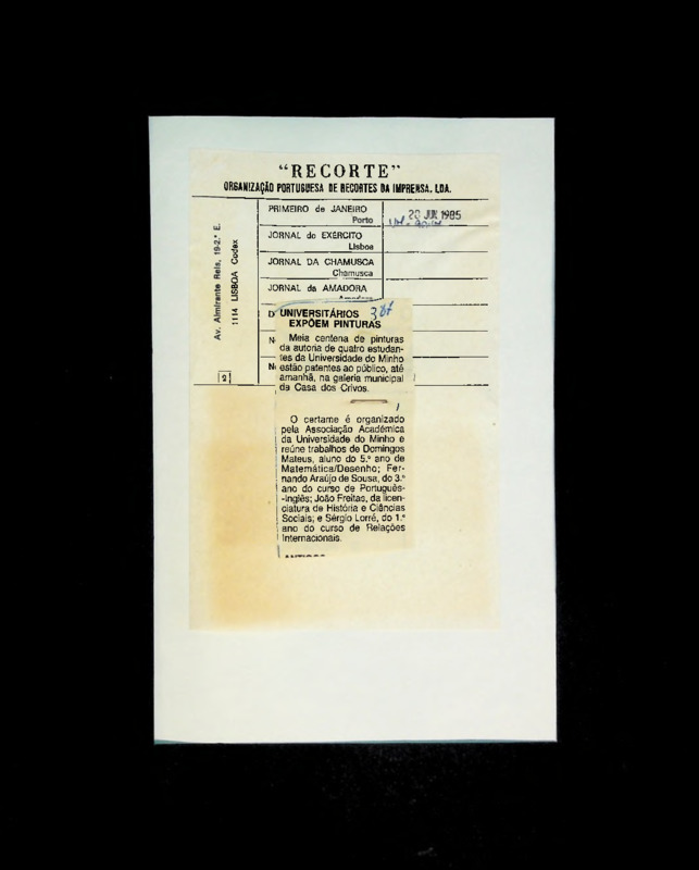  Universitários expõem pinturas 