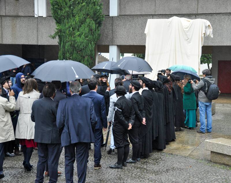  Homenagem a Vítor Aguiar e Silva: descerramento de escultura  “Artes, Humanidades e Engenharia” 