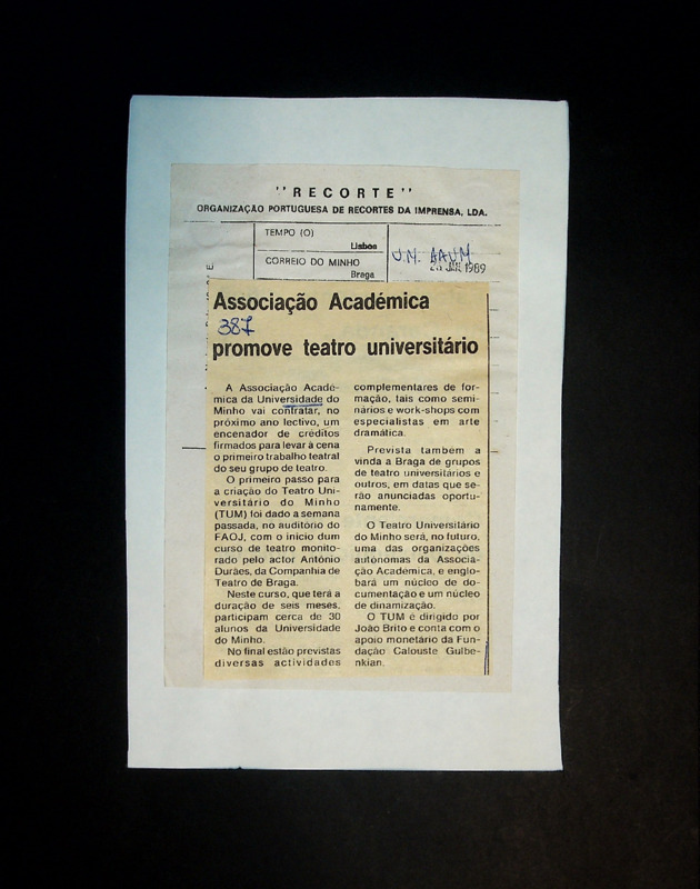  Associação Académica promove teatro universitário 